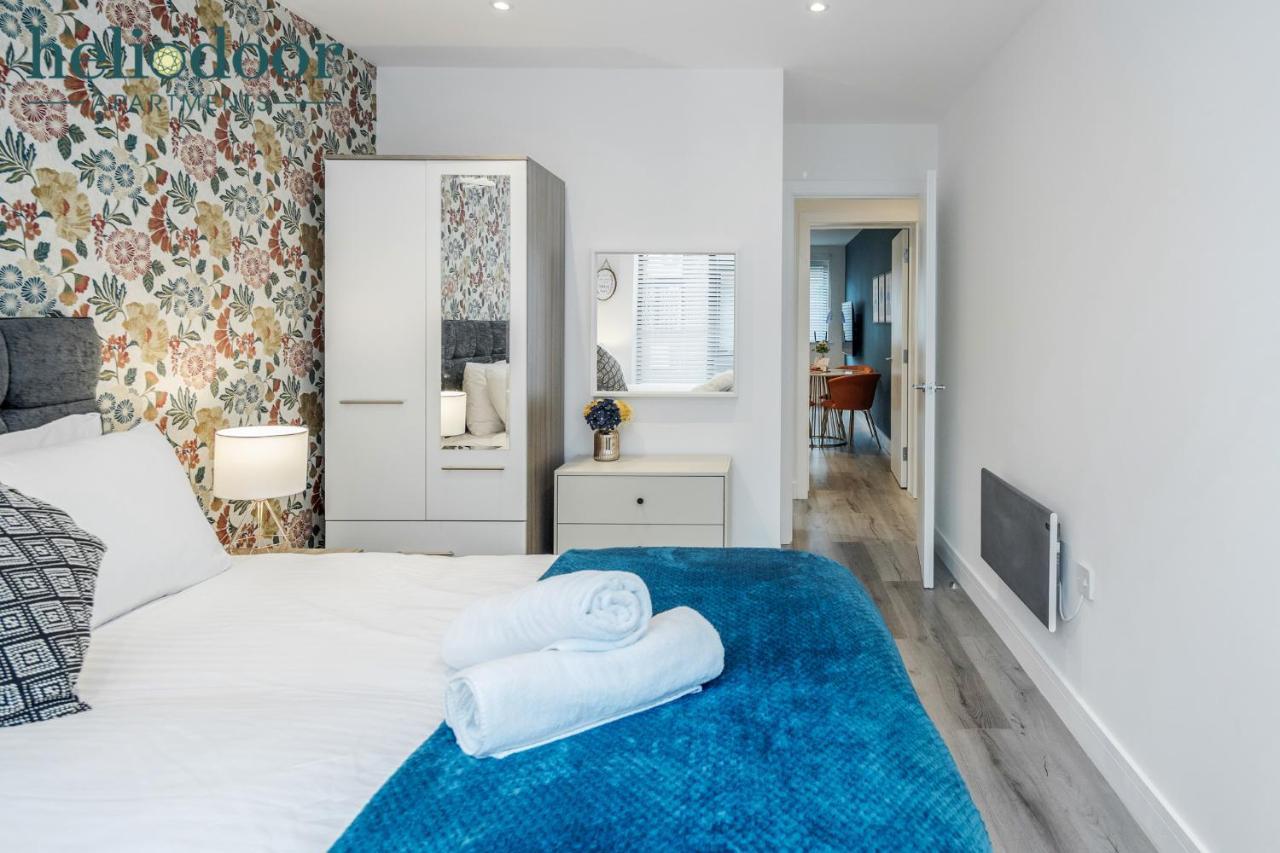 Milton Keynes Apartments, Sleeps Up To 5, Free Parking, Free Wifi & Movies, 7 Mins Drive To Milton Keynes Central Station For Direct Trains To London & The North Zewnętrze zdjęcie
