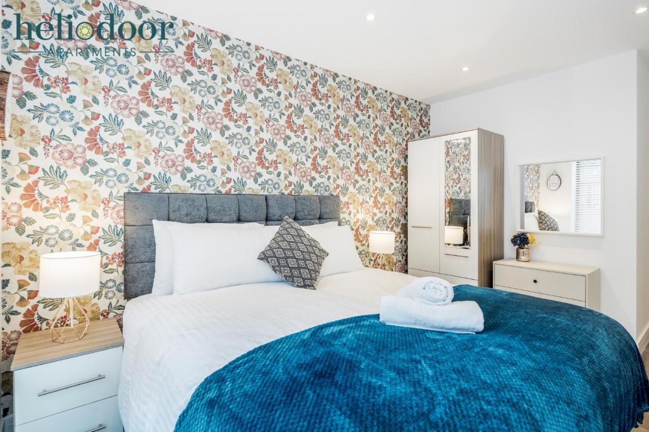 Milton Keynes Apartments, Sleeps Up To 5, Free Parking, Free Wifi & Movies, 7 Mins Drive To Milton Keynes Central Station For Direct Trains To London & The North Zewnętrze zdjęcie