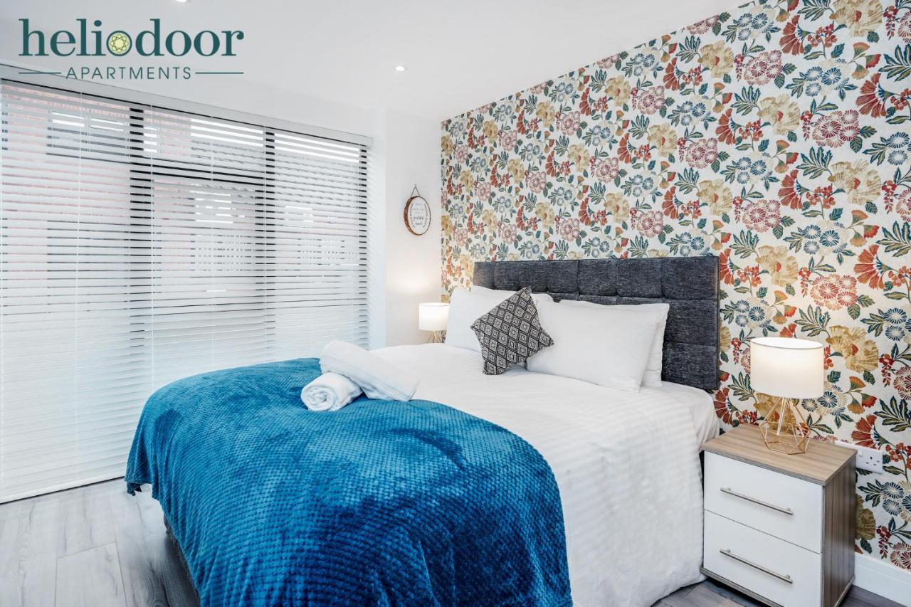 Milton Keynes Apartments, Sleeps Up To 5, Free Parking, Free Wifi & Movies, 7 Mins Drive To Milton Keynes Central Station For Direct Trains To London & The North Zewnętrze zdjęcie