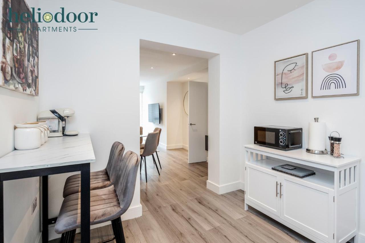 Milton Keynes Apartments, Sleeps Up To 5, Free Parking, Free Wifi & Movies, 7 Mins Drive To Milton Keynes Central Station For Direct Trains To London & The North Zewnętrze zdjęcie