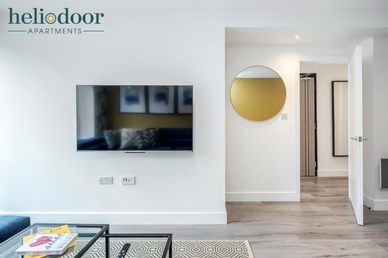 Milton Keynes Apartments, Sleeps Up To 5, Free Parking, Free Wifi & Movies, 7 Mins Drive To Milton Keynes Central Station For Direct Trains To London & The North Zewnętrze zdjęcie