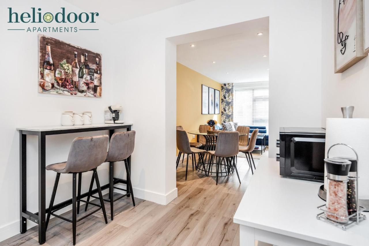 Milton Keynes Apartments, Sleeps Up To 5, Free Parking, Free Wifi & Movies, 7 Mins Drive To Milton Keynes Central Station For Direct Trains To London & The North Zewnętrze zdjęcie
