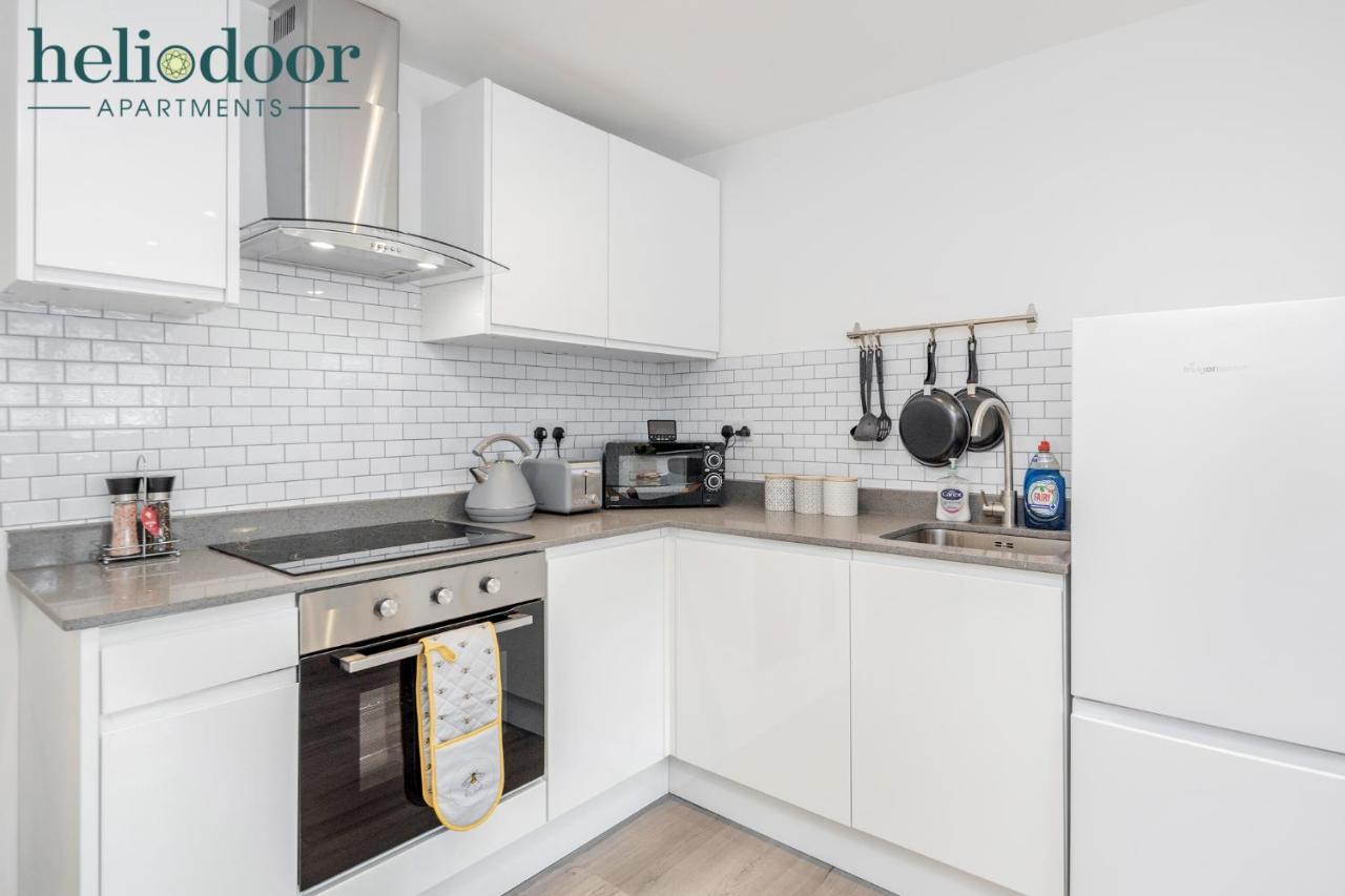 Milton Keynes Apartments, Sleeps Up To 5, Free Parking, Free Wifi & Movies, 7 Mins Drive To Milton Keynes Central Station For Direct Trains To London & The North Zewnętrze zdjęcie