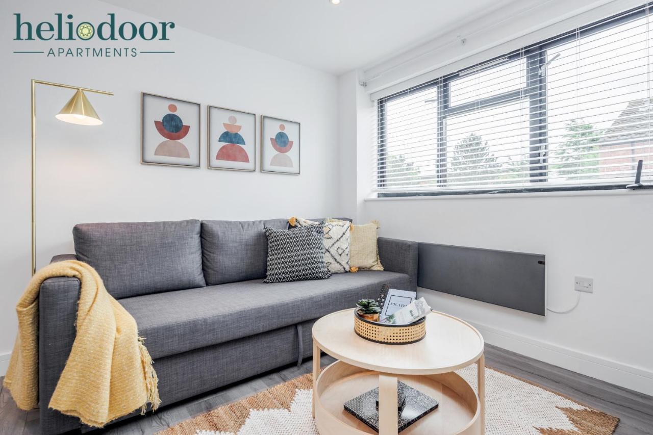 Milton Keynes Apartments, Sleeps Up To 5, Free Parking, Free Wifi & Movies, 7 Mins Drive To Milton Keynes Central Station For Direct Trains To London & The North Zewnętrze zdjęcie