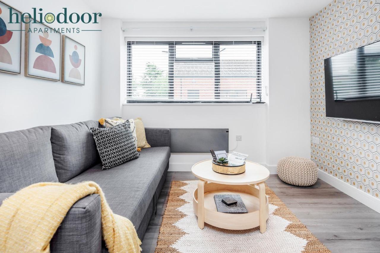 Milton Keynes Apartments, Sleeps Up To 5, Free Parking, Free Wifi & Movies, 7 Mins Drive To Milton Keynes Central Station For Direct Trains To London & The North Zewnętrze zdjęcie