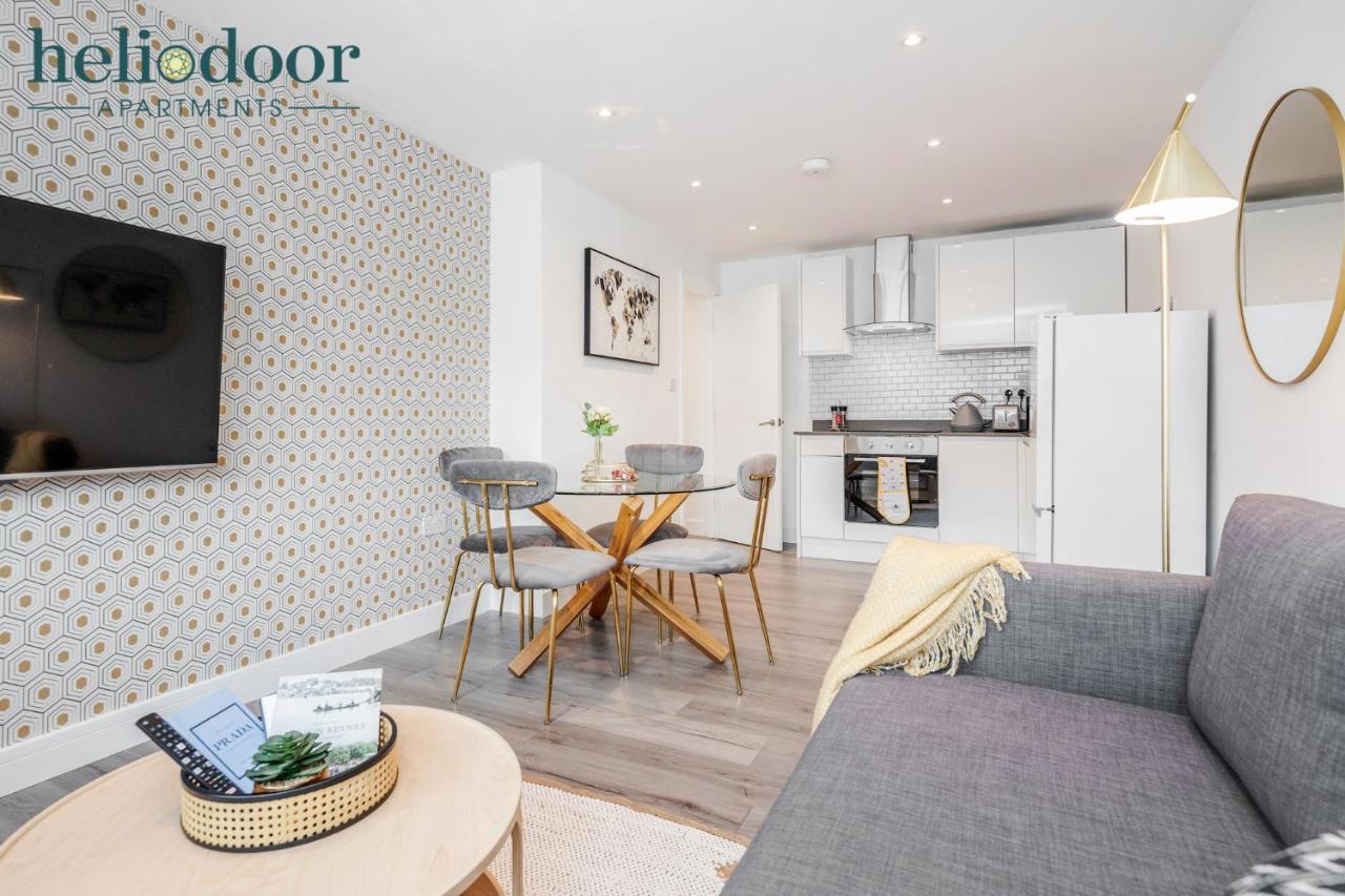 Milton Keynes Apartments, Sleeps Up To 5, Free Parking, Free Wifi & Movies, 7 Mins Drive To Milton Keynes Central Station For Direct Trains To London & The North Zewnętrze zdjęcie