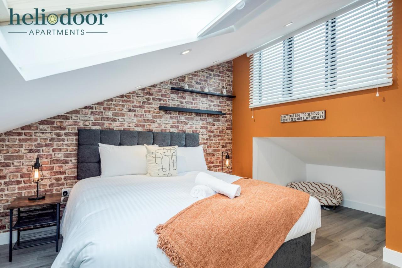 Milton Keynes Apartments, Sleeps Up To 5, Free Parking, Free Wifi & Movies, 7 Mins Drive To Milton Keynes Central Station For Direct Trains To London & The North Zewnętrze zdjęcie